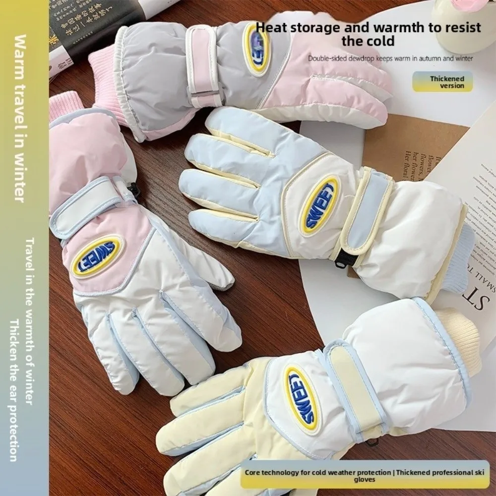 Fashion Keep Warm Snowboard Gloves Touch Screen Waterproof Skiing Gloves Windproof Thicken Full Finger Mittens Female/Girls