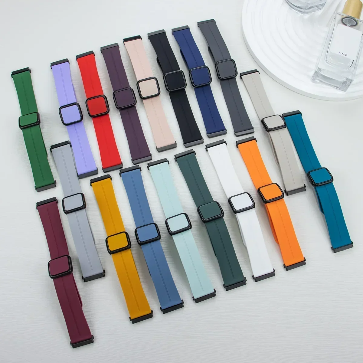 Silicone Strap for Fitbit Versa 4 3 2 1 Versa Lite Magnetic Buckle soft Sport Watch band for fitbit sense/sense 2 Bracelet
