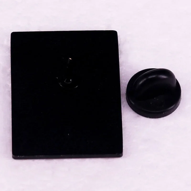 ألعاب الرسوم المتحركة الأوروبية والأمريكية شارة طية صدر السترة المعدنية صندوق بريد الكرتون مجوهرات بروش الملابس على ظهره الديكور دبابيس ميدالية #2