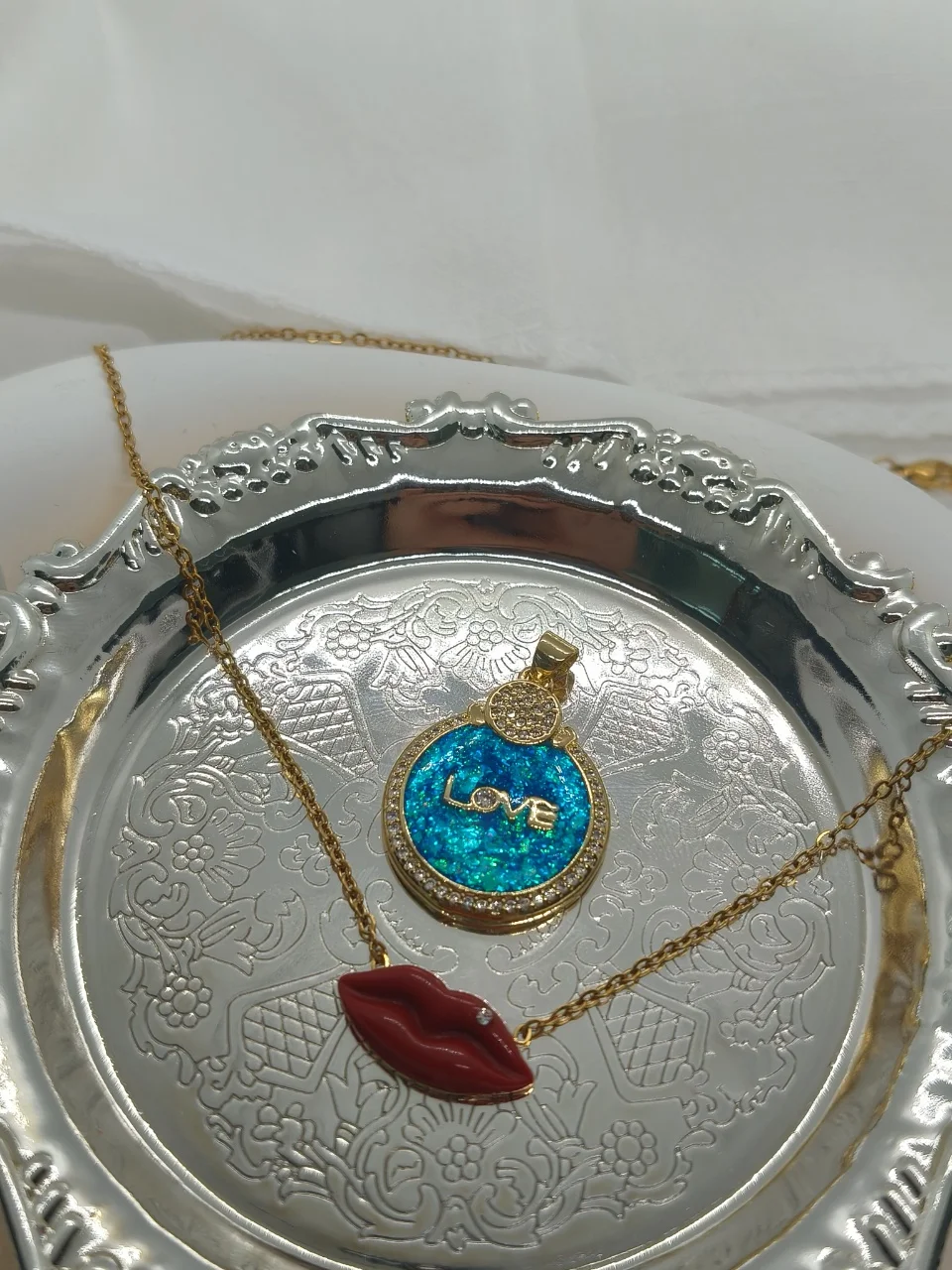 Kalung rantai liontin bibir merah baja tahan karat terlaris liontin mulut Titanium jimat Choker perhiasan tahan air Dropshipping