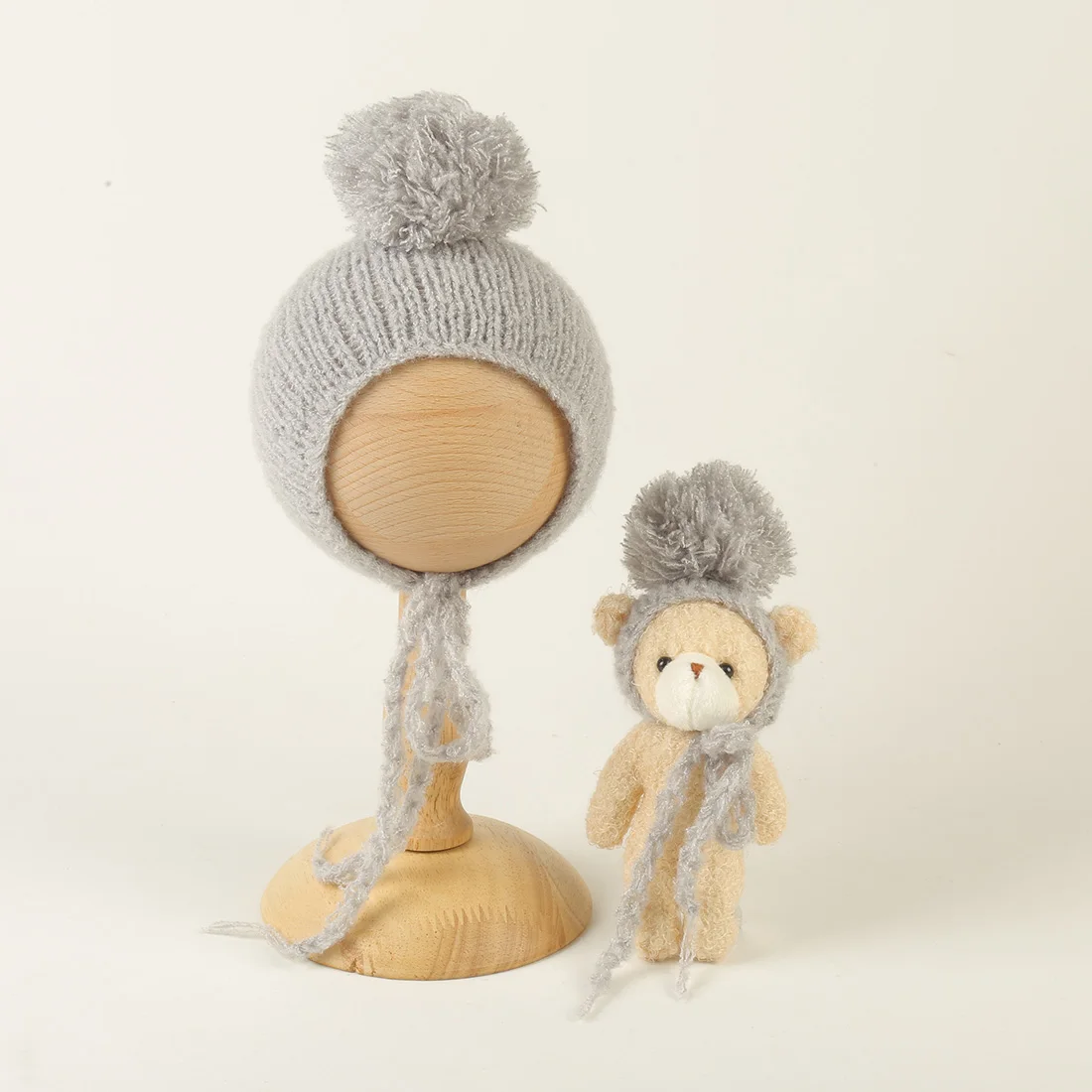 Baby Hat And Toy Set Newborn Photography Props Knitted Soft Bonnet And Bear Toy Wearing A Hat Baby Photo Shoot Accessories