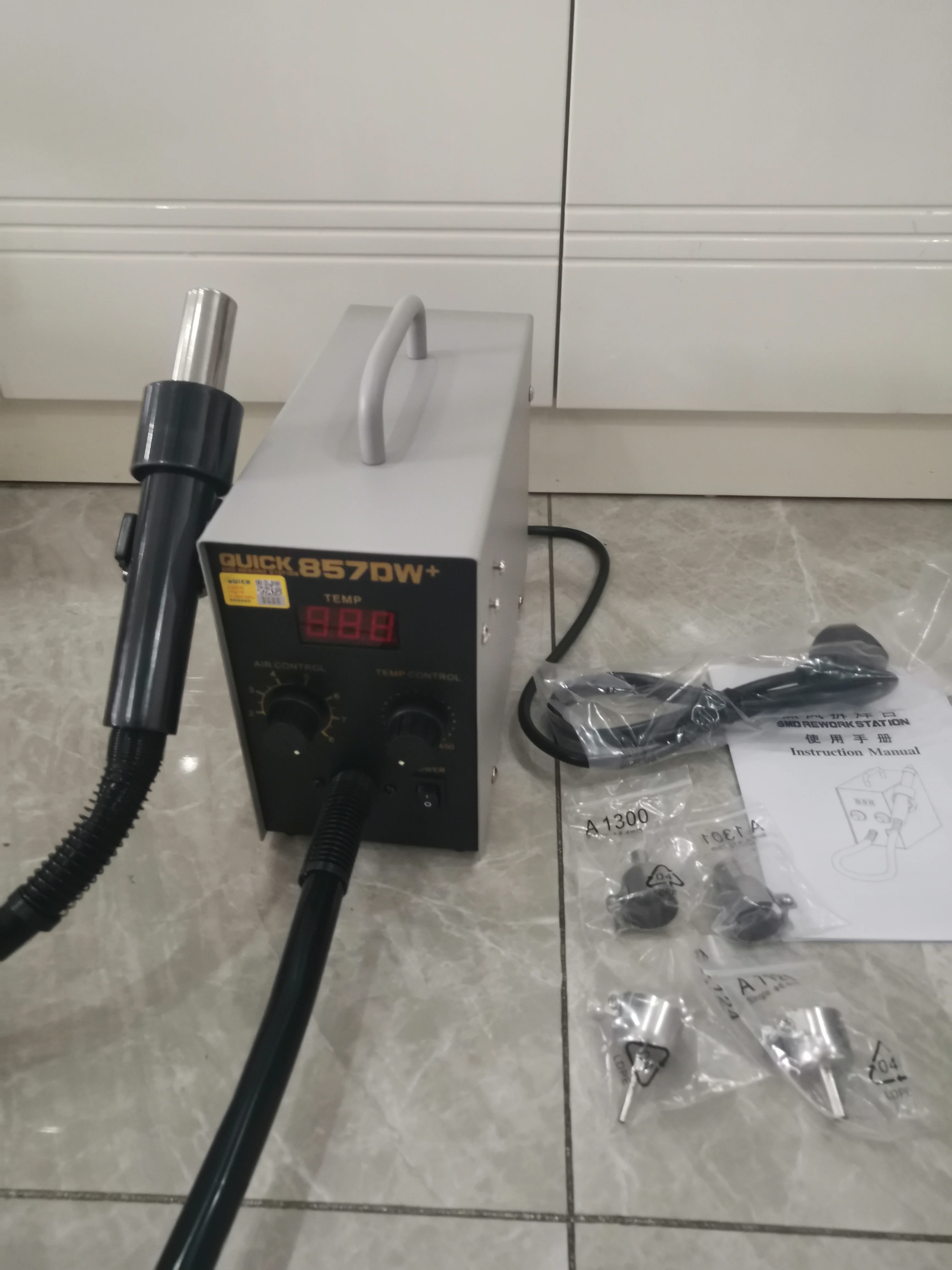 سريع 857DW + 580W قابل للتعديل الهواء الساخن الحرارة بندقية SMD محطة إعادة العمل لحام