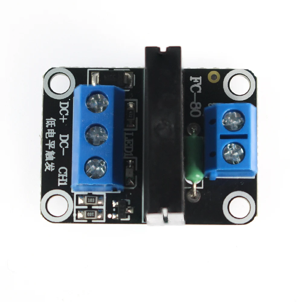 1PCS 5V ต่ําระดับโมดูลรีเลย์ 1 2 4 8 ช่อง Solid State Relay โมดูล 240V 2A พร้อมฟิวส์ Resistive สําหรับ Arduino