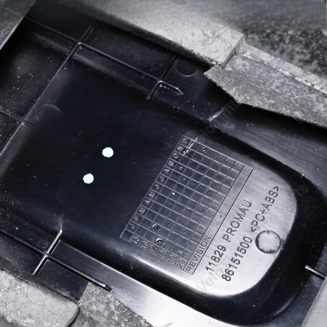 مجموعة وحدة التحكم المركزية لـ Ferrari 488 GTB Pista Spider لوحة التحكم للوحة القيادة 87278112 الأصلية المستخدمة في حالة جيدة