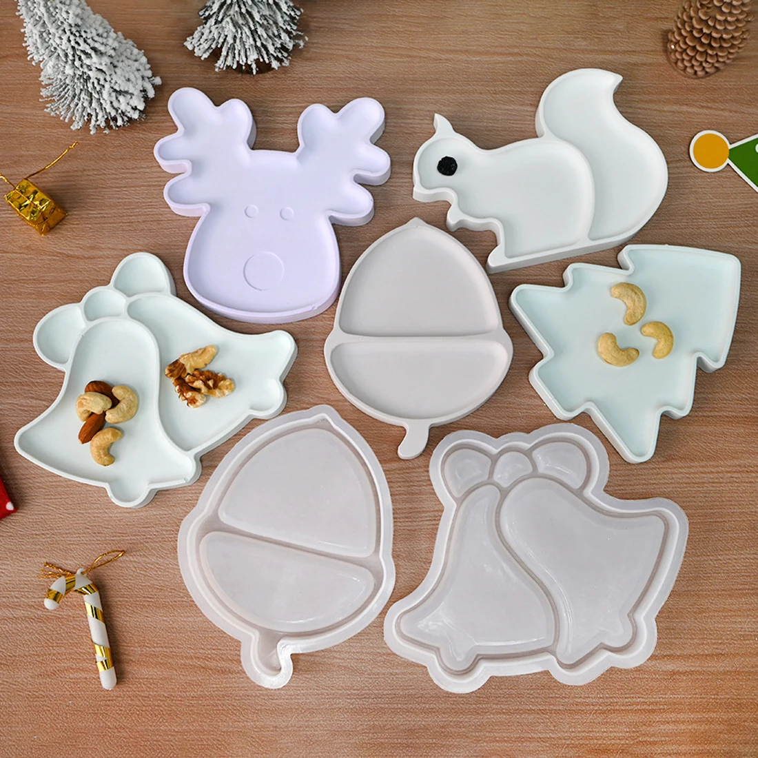 Christmas Deer Tray Concrete Mold Cute Candy Nut Storage Tray Mold Cute Gingerbread Man Bell Resin Cement Tray Silicone Mold