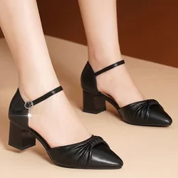 Female Classic Black Patent Leather Square Heel Shoes for Office Women Casual High Quality Beige Heel Pump Zapatos De Mujer A223