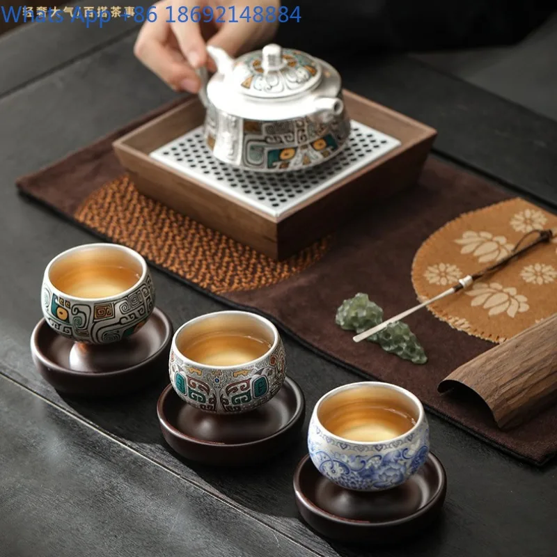 

Fortune Turns Silver Ceramic Tea Set High-End Master Cup 360-Degree Rotatable Cup