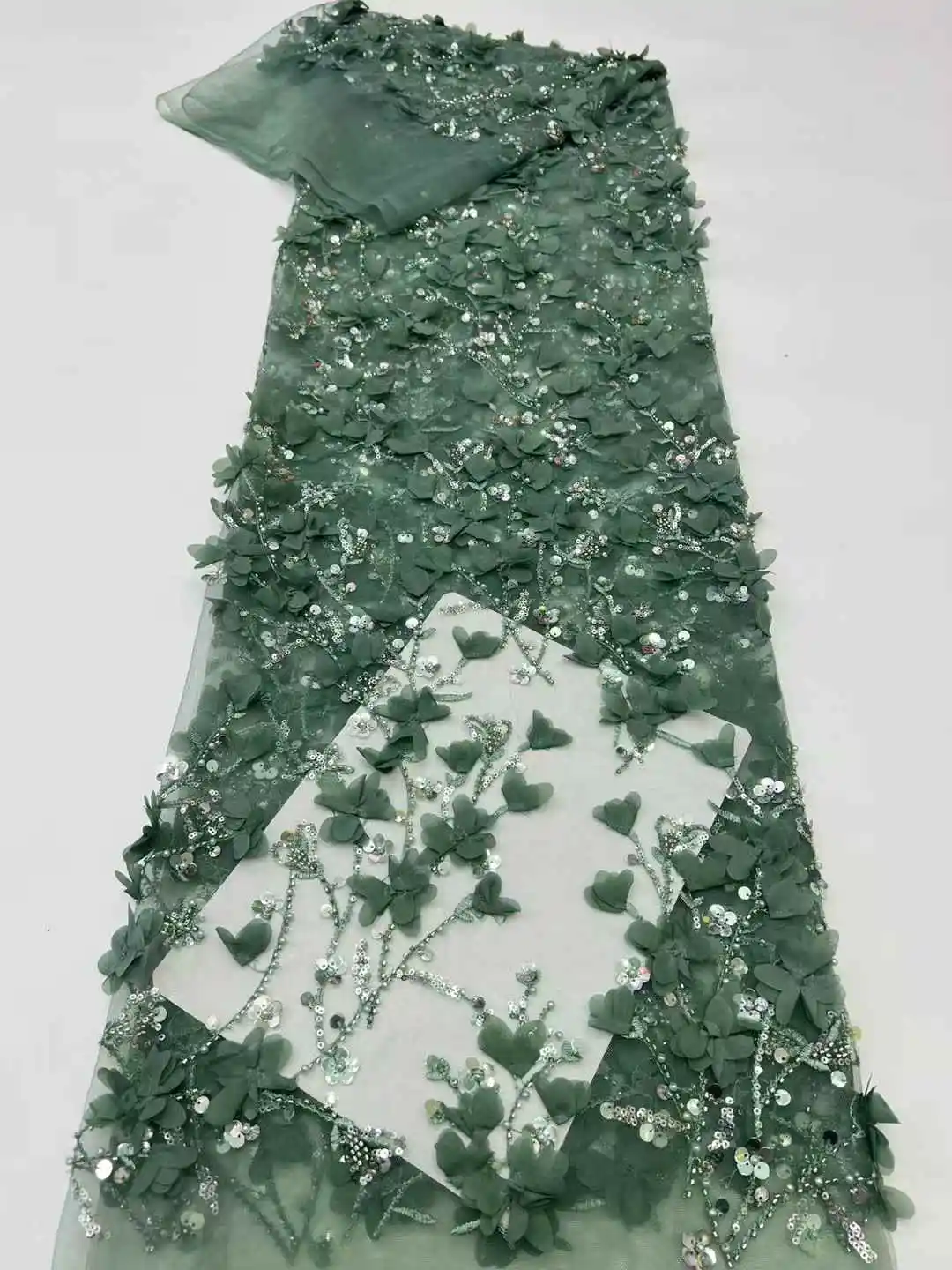 African Mesh Lace Fabric Sequins Latest Design Nigeria French Mesh Tulle Lace Fabric For Women Wedding Dresses Sewing