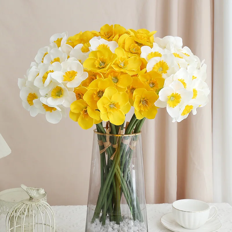Ramo de narcisos artificiales vibrantes en amarillo y blanco, flores de plástico sin tallos, sin necesidad de mantenimiento, para bodas, Navidad, San Valentín