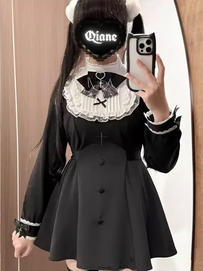 Japanese Style Mine Series Lace Black and White Splicing Long Sleeve Embroidery Slim Lolita Dress Shorts Two-piece Set Women