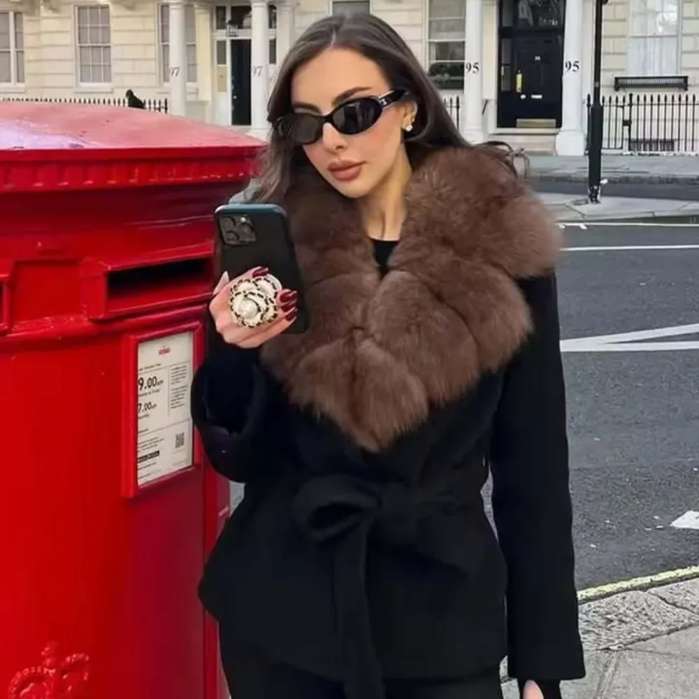European Style Womens Woolen Coat Winter Retro Turn-Down Collar Faux Fur Belted Waist Long Sleeve Short Outerwear Chic