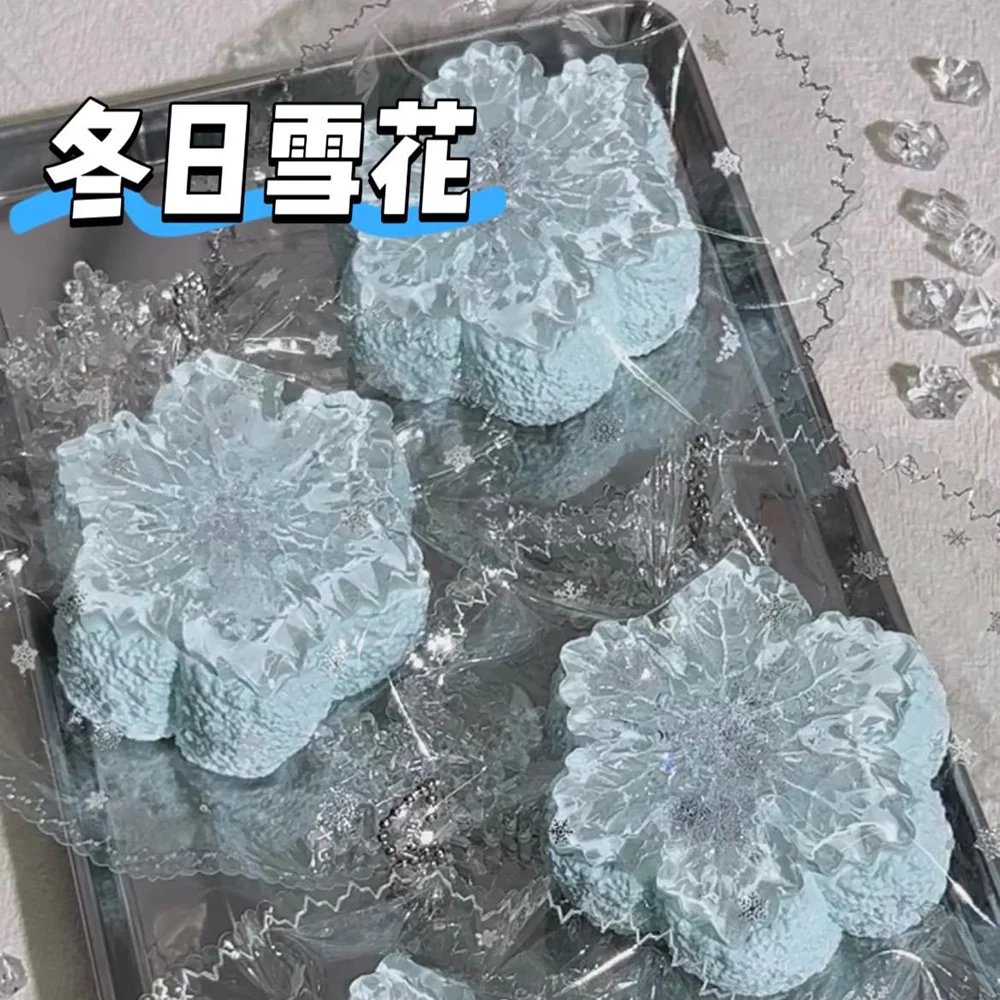 1pc Beautiful Snowflake Soft Pinch Relieve Daily Stress And Tension Decompression Slow Rebound Children Gift Room Decoration Toy
