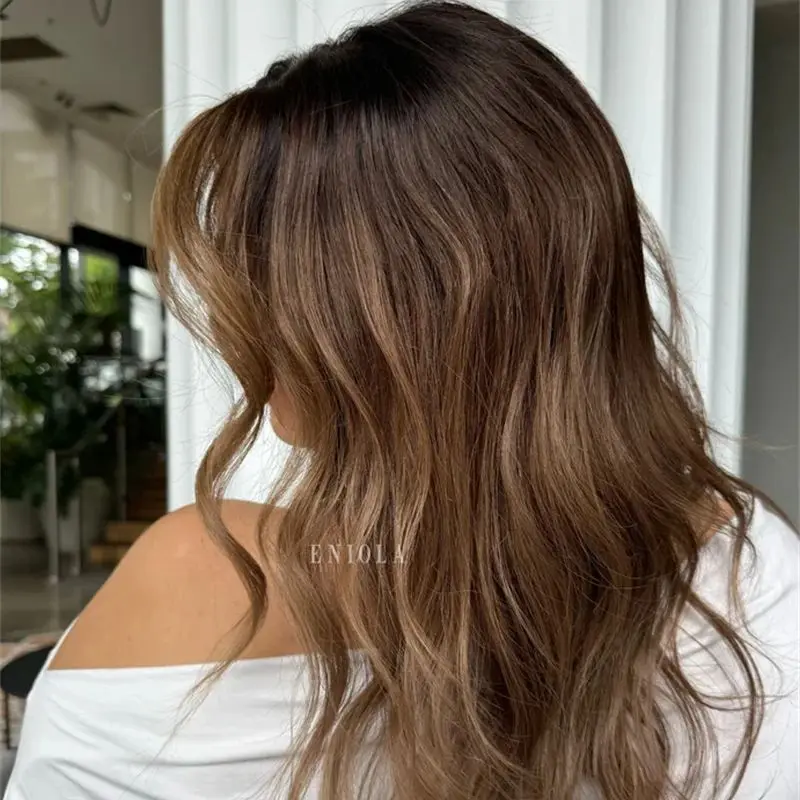 Peruka damska średniej długości, miękka, ombre karmelowy brąz, HD niewidoczna syntetyczna peruka typu lace front, gotowa do wysyłki, cosplay, na co dzień, na imprezę.