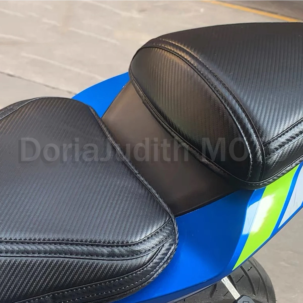 

Custom Cushion Soft Seat Cover Thickening waterproof and softening non-slip FOR SUZUKI GSX250R GSX 250 GSX250 carbon fibre