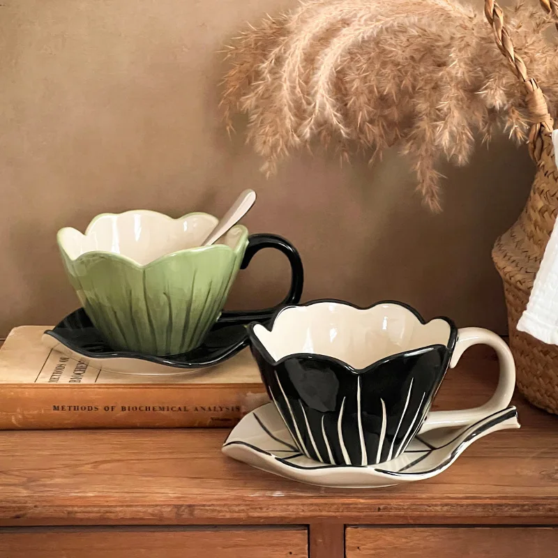 

Three-dimensional Tulip Flower Cup Simulated Leaf-shaped Ceramic Coffee Mug Cup and Dish Set Afternoon Tea Accessories