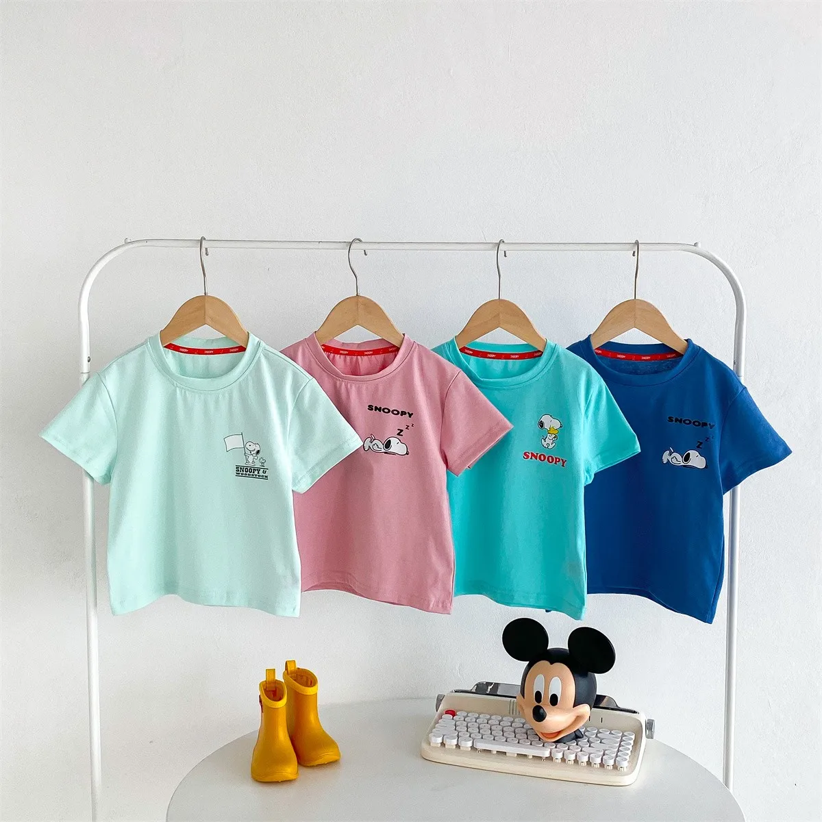 2024 New Snoopy Cartoon Children's Top Summer Children's Loose Fashion T-shirt Round Neck Casual Fashion Kids Tee