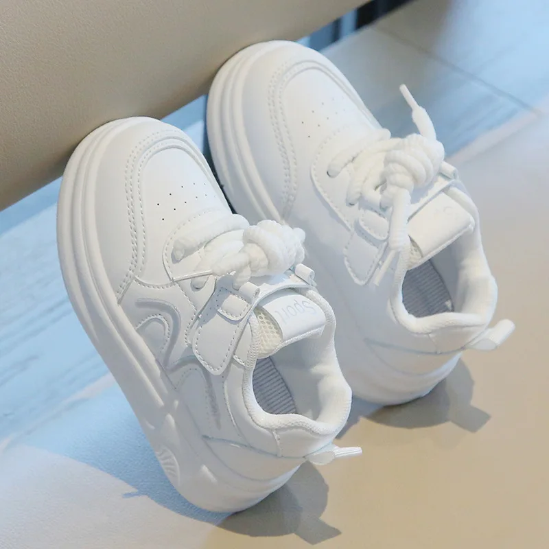 

Spring Autumn Boys Front Lace Up Velcro Sneakers Children Fashion Lightweight White Shoes Girls Casual Soft Soled Shoes Neutral