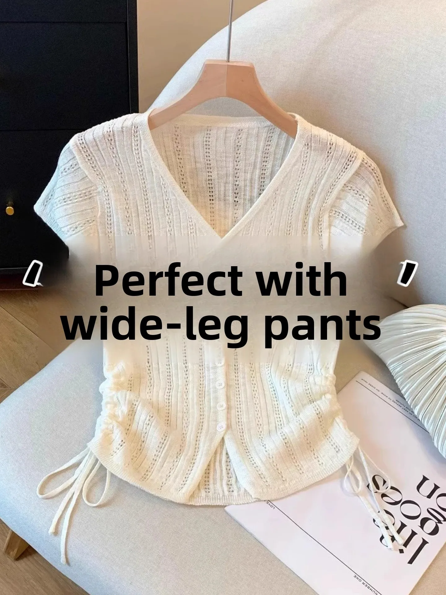 

Slim Fit V-Neck Knitted Top Women's Summer Thin Small Fly Sleeve T-Shirt Waist-Cinching Fashionable Short Sleeve Casual Wear