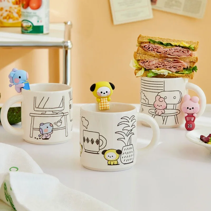 BTS Kim Tae Hyung Jeon Jung Kook Cute Cartoon Image Cup Hanging Cup Rim Suspend Doll Decoration Q-version Ornament Periphery view 3