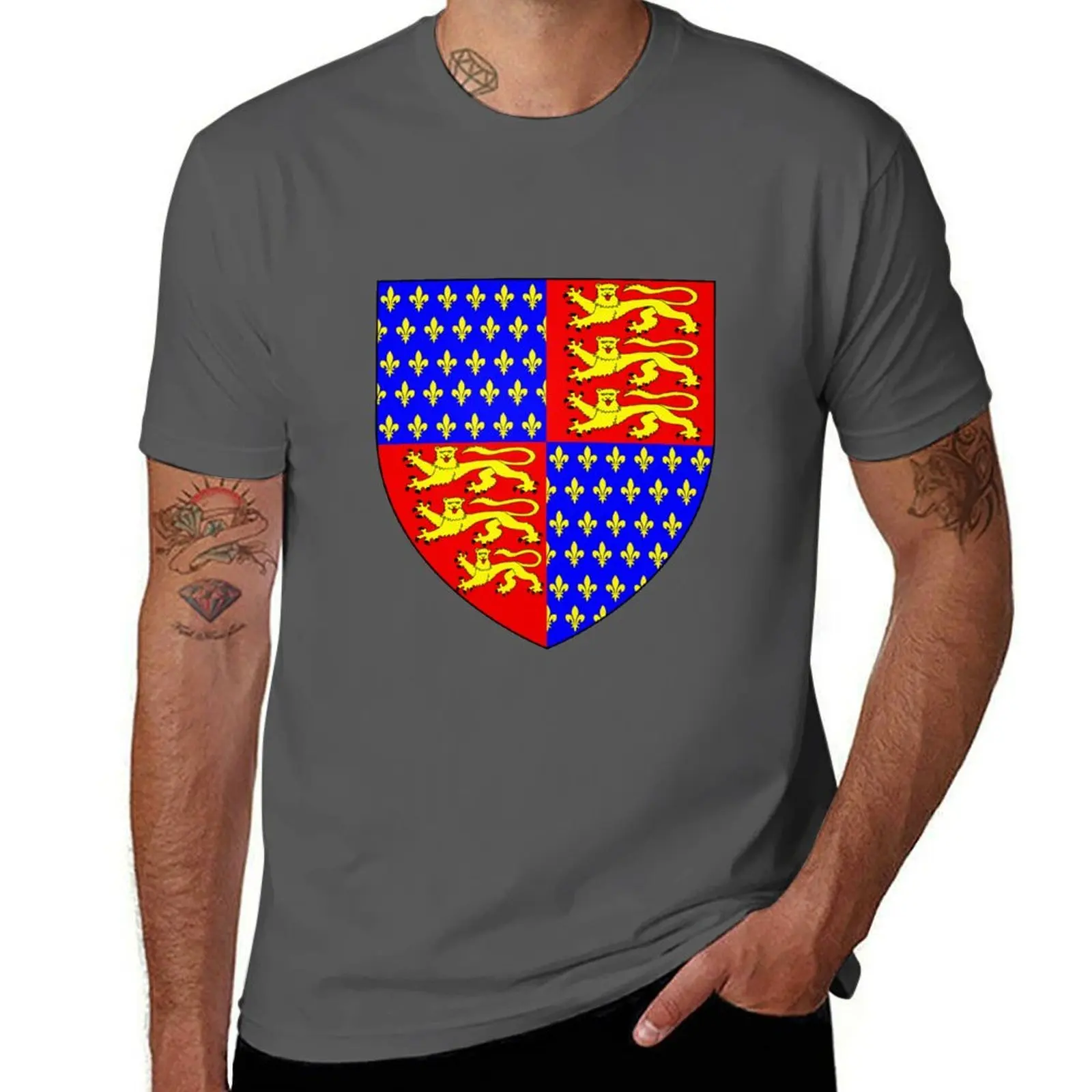 

England's Coat of Arms circa 1340 T-Shirt Industrial Work Tee Shirt
