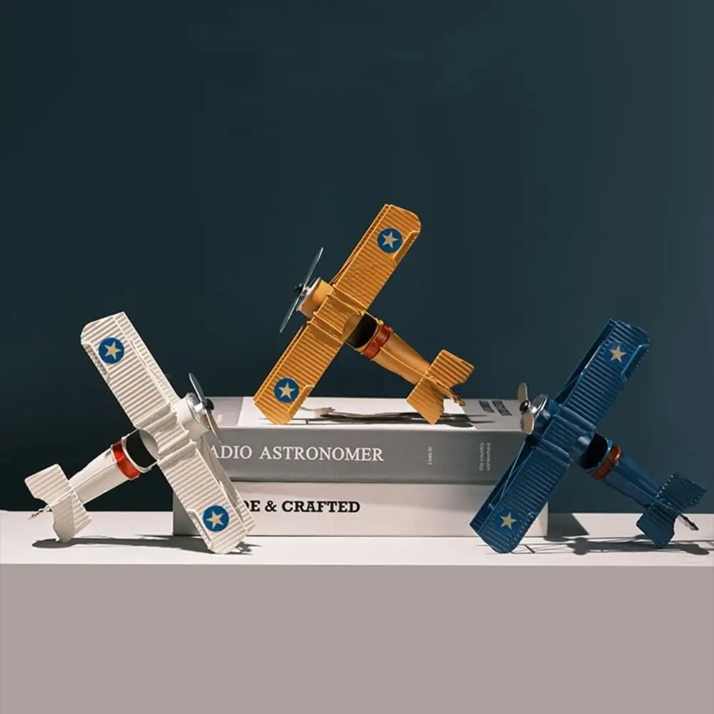 Retro Iron Vintage Airplane Model Handicraft Collection Aircraft Ornaments Delicate Livingroom Metal Plane Models Home Decor
