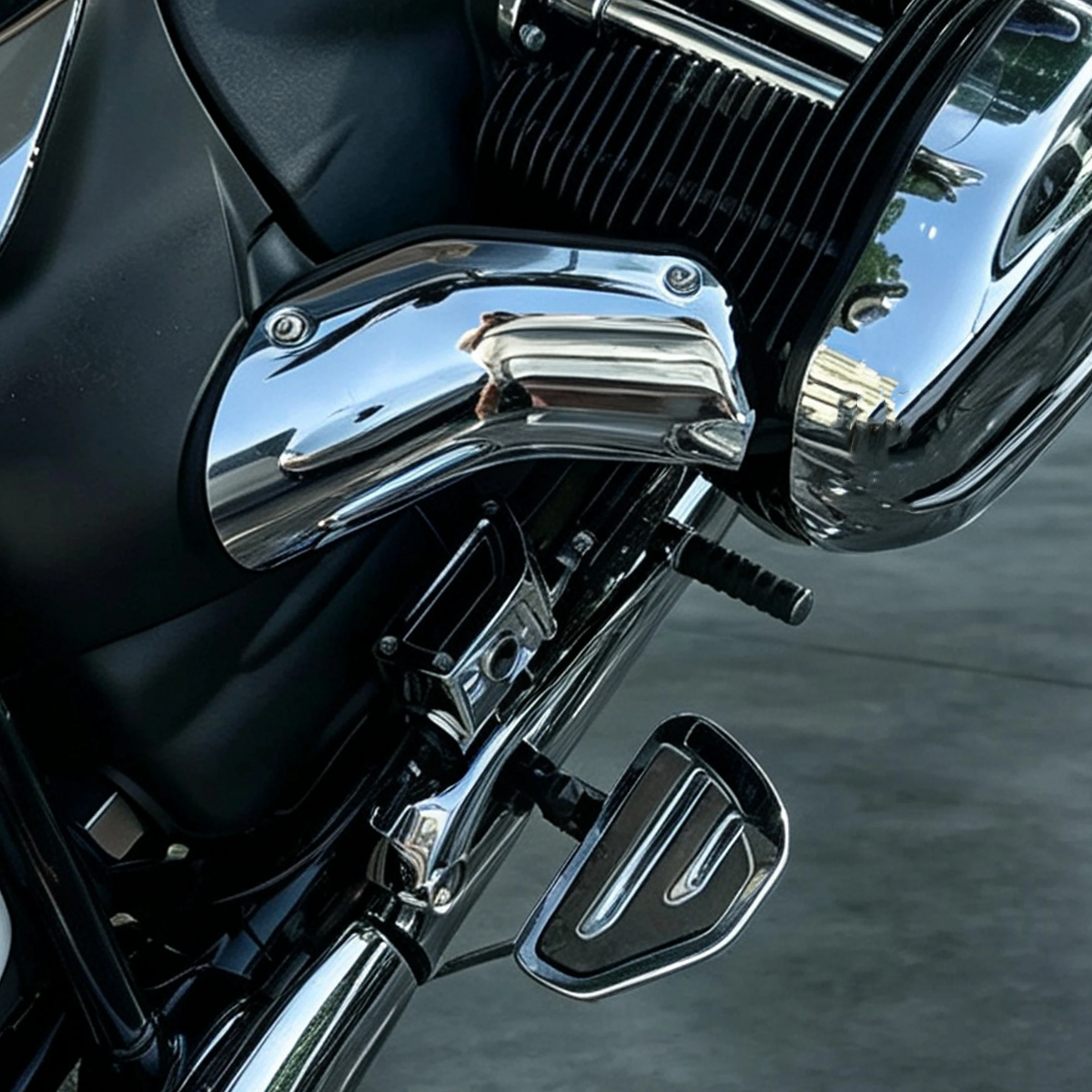 Motorcycle Front Footrest, Rider Footboard, Wide Footrest for Kawasaki Vulcan S 650 EN650 VN650 S650 2015 - 2023 6