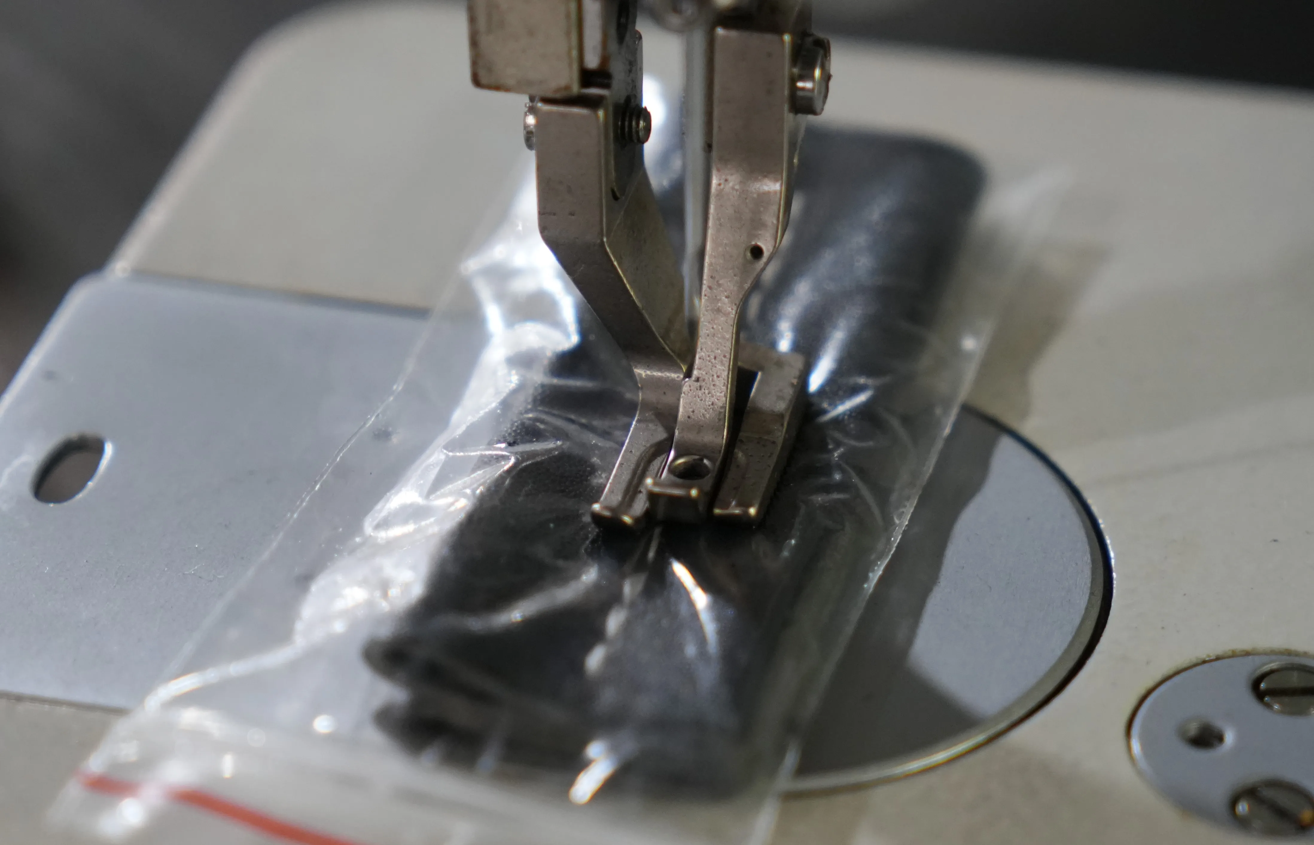 DT 0315-D4 DOIT Latest Version Computerized Lockstitch Sewing Machine