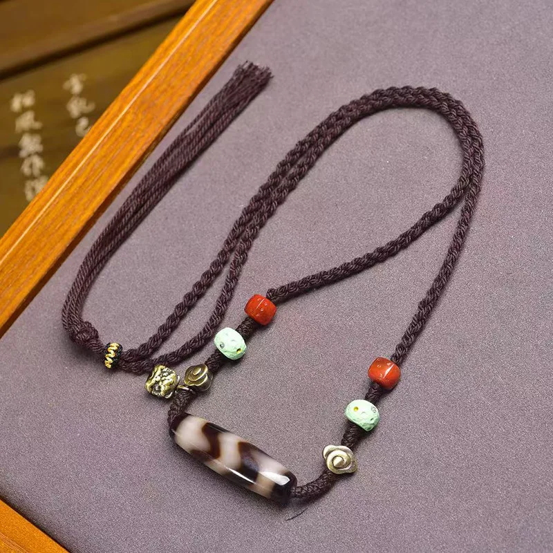 

Natural Tiger Tooth Dzi Bead Pendant South Red Agate Dice Turquoise Accessory Braided Rope Necklace