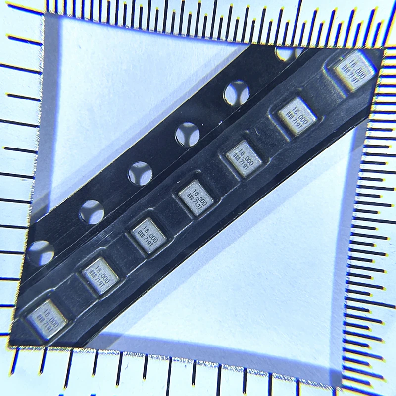 (50 pieces) 2016 16MHz SMD 2*1.6mm passive crystal oscillator with high precision of ±10ppm and high temperature resistance