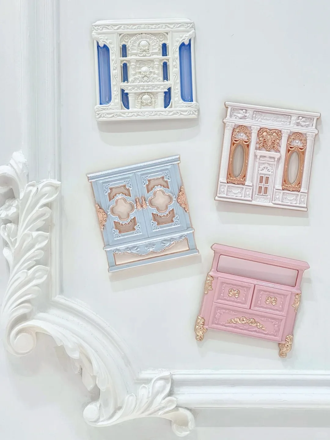 حقيبة يد Flower Knows Limited Edition Shell's Jewel ذات طراز جديد وحقيبة مستحضرات التجميل ومغناطيس الثلاجة