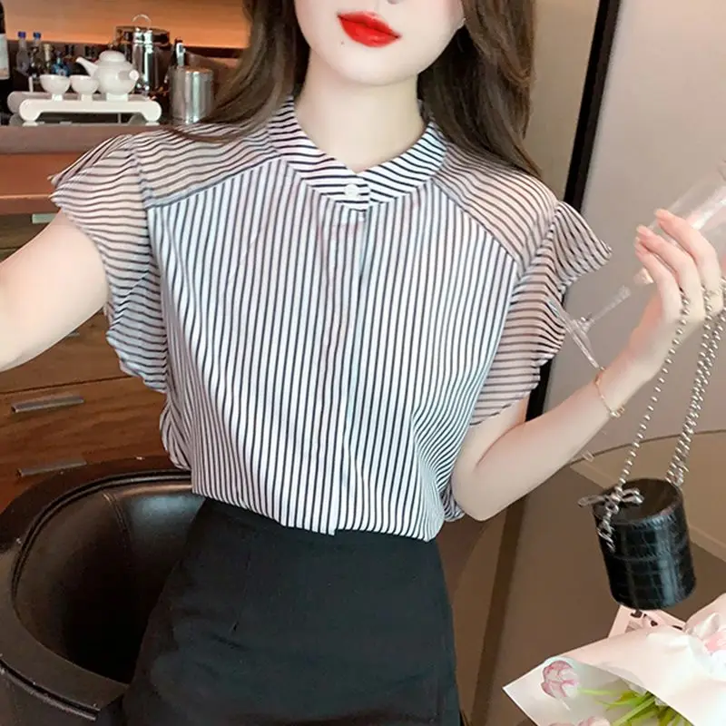 Fashion Striped Butterfly Sleeve Shirts Women\'s Clothing 2024 Summer New Loose Korean Short Sleeve Tops Office Lady Blouses