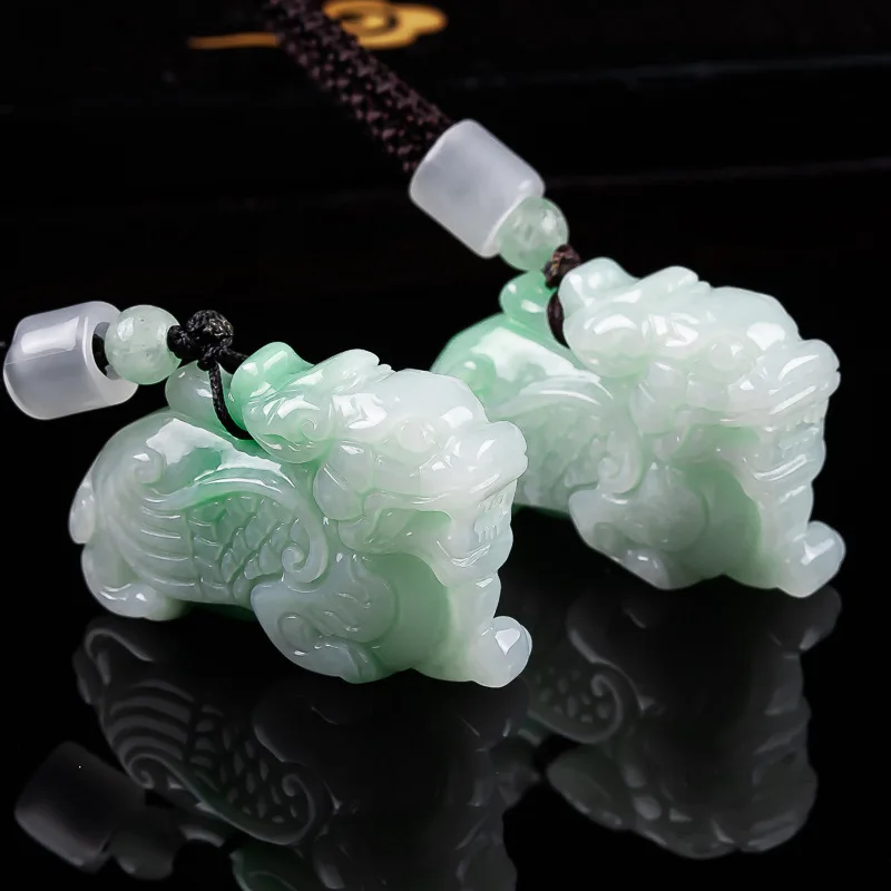 Myanmar Natural Jadeite Pixiu Kirin Jade Pendant - Authentic 3D Amulet for Couples, Men and Women, Wealth-Attracting Necklac