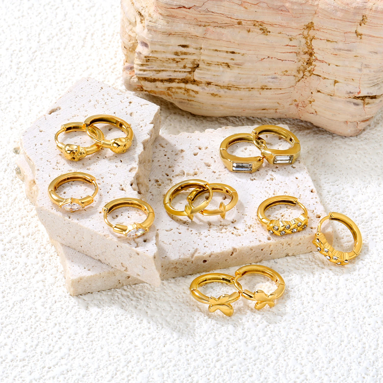 1 Paar Edelstahl Vergoldete Unregelmäßige Ohrringe mit Weißen Zirkonia für Mädchen, Modeschmuck im INS-Stil für den Alltag