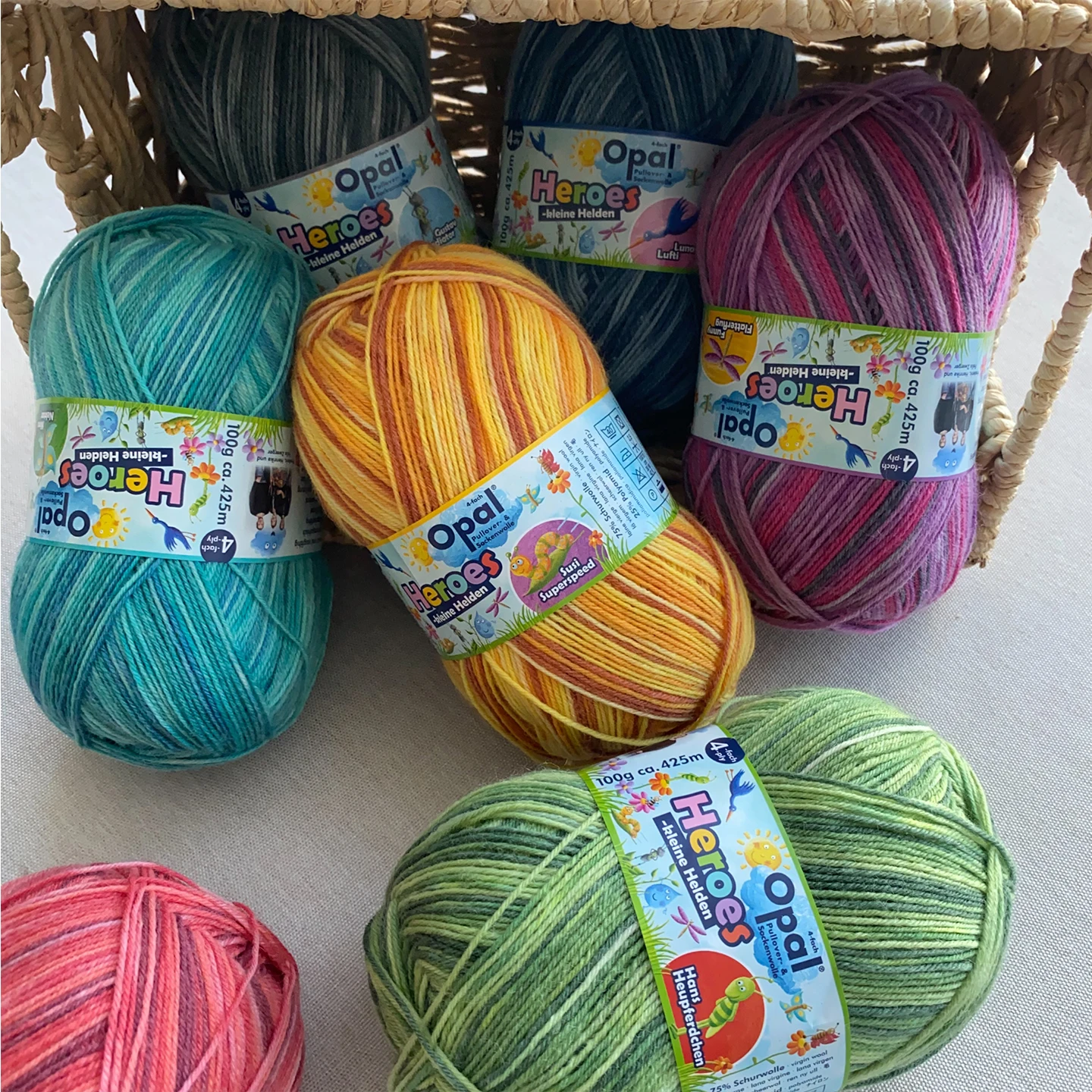 100g Opal Heroes 4ply Sock Yarns, 75% Wool 25% Polyamide Space Dyed Colourful Yarn for Knitting & Crocheting