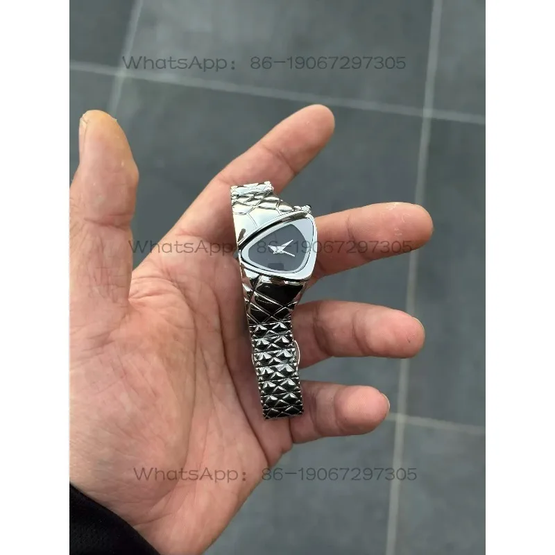 Watch special-shaped dragon design niche light luxury watch men's and women's quartz watch