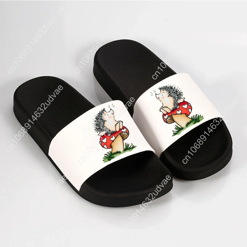 Cartoon Cute Fun Hedgehog Women Slippers Non-slip Home Indoors Slippers Bathroom Flip Flops Beach Sandals Summer Slippers Ladie