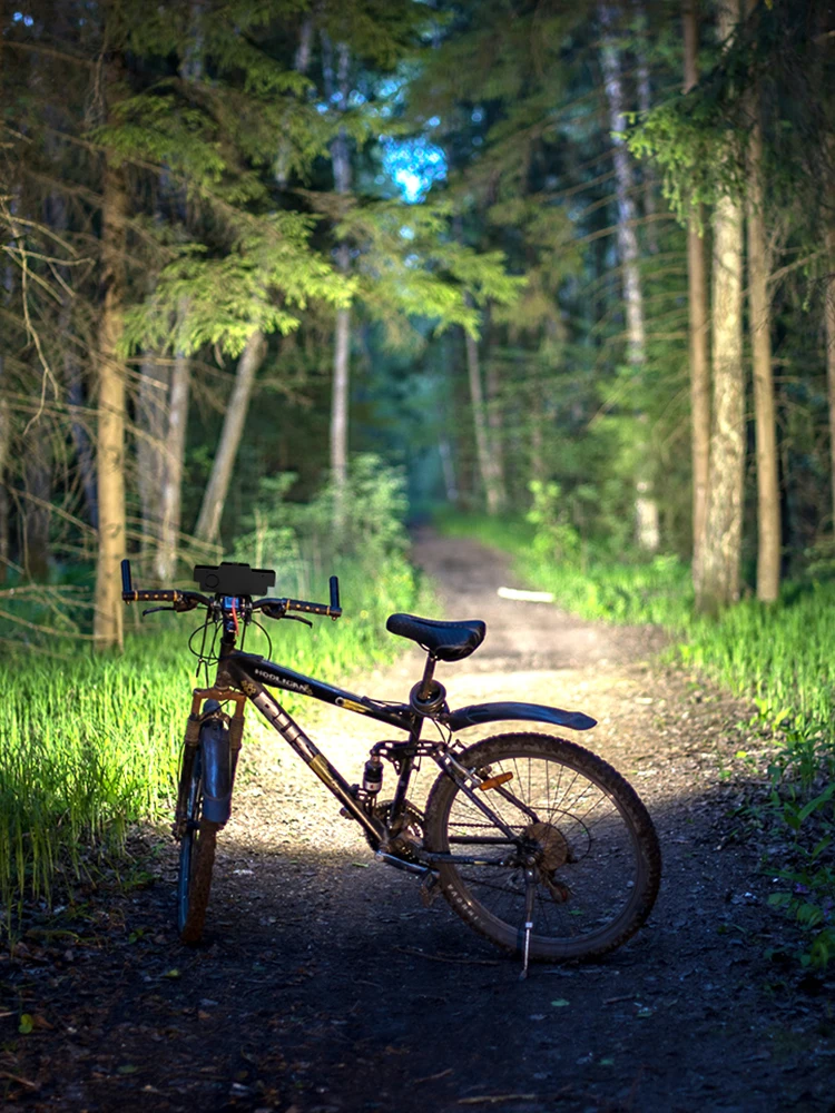 

Светодиодный суперяркий велосипедный фонарь с зарядкой через USB, передняя лампа для велосипеда, водонепроницаемый, высокой яркости, для ночной езды