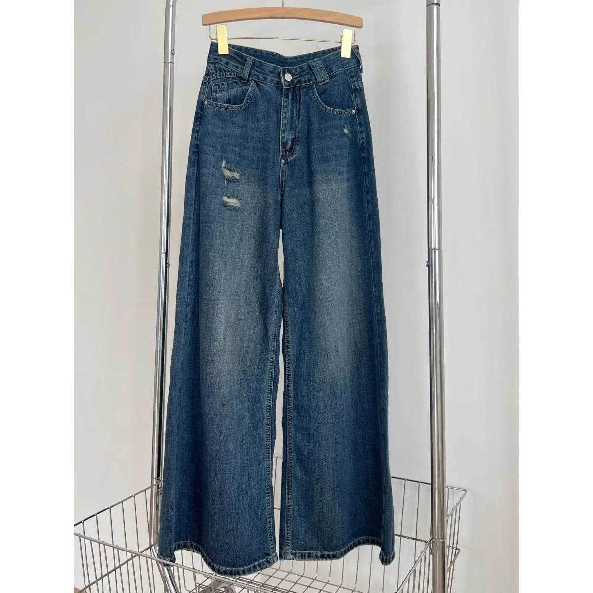 

High Waist Loose Fit Skinny Straight Leg Jeans Women's Spring Autumn 2026 New Hole Ripped Denim Pants Taller Ladies