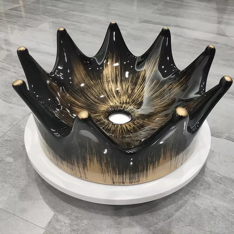 Unique crown shaped countertop with golden water trough