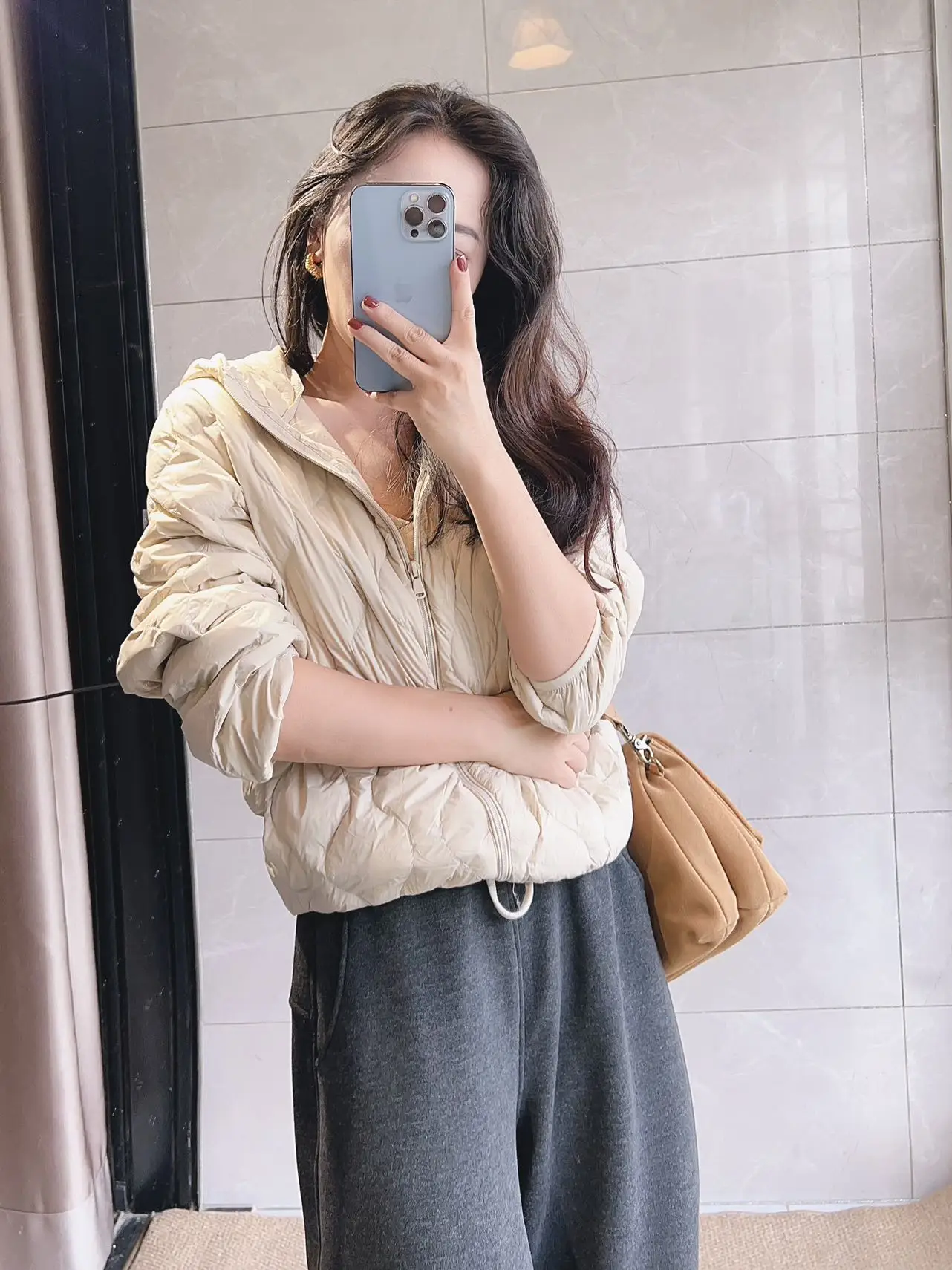 

Ultra-Light Soft Du down Hooded Quilted Pattern Women's Puffer Jaet Princ Barbara Home Exclusive Design