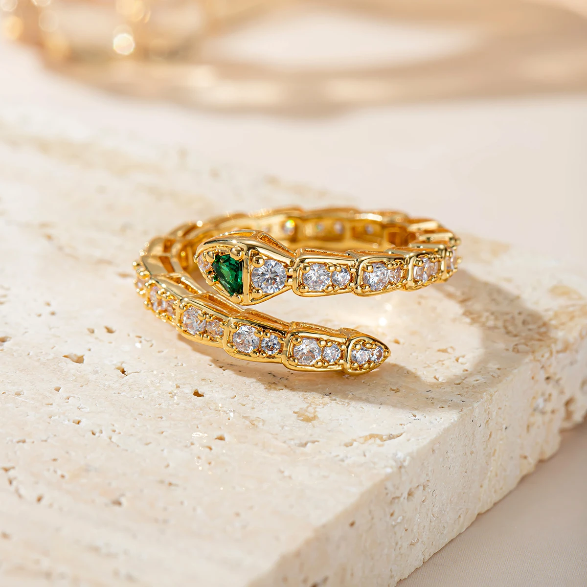Fashion Women 18K Gold Plated Snake Serpent Open Ring With Green Eye & Full Paved Zircon Adjustable Stackable Finger Ring Jewelr