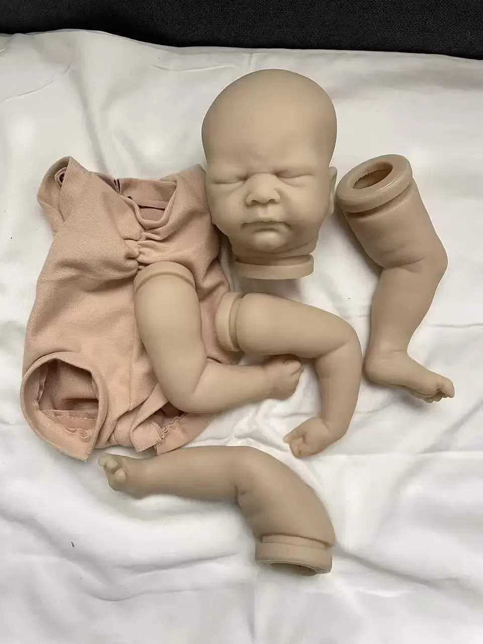 Sleeping Baby Kovu Reborn Doll Kit 17inch Unfinished Unpainted Fresh Color Blank DIY Doll Parts With Cloth Body Collectible Doll