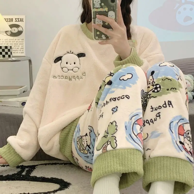 New kawaii Hello Kitty Kuromi My melody Pochacco Snoopy pajamas winter plus velvet warm and cute long-sleeved home clothes set