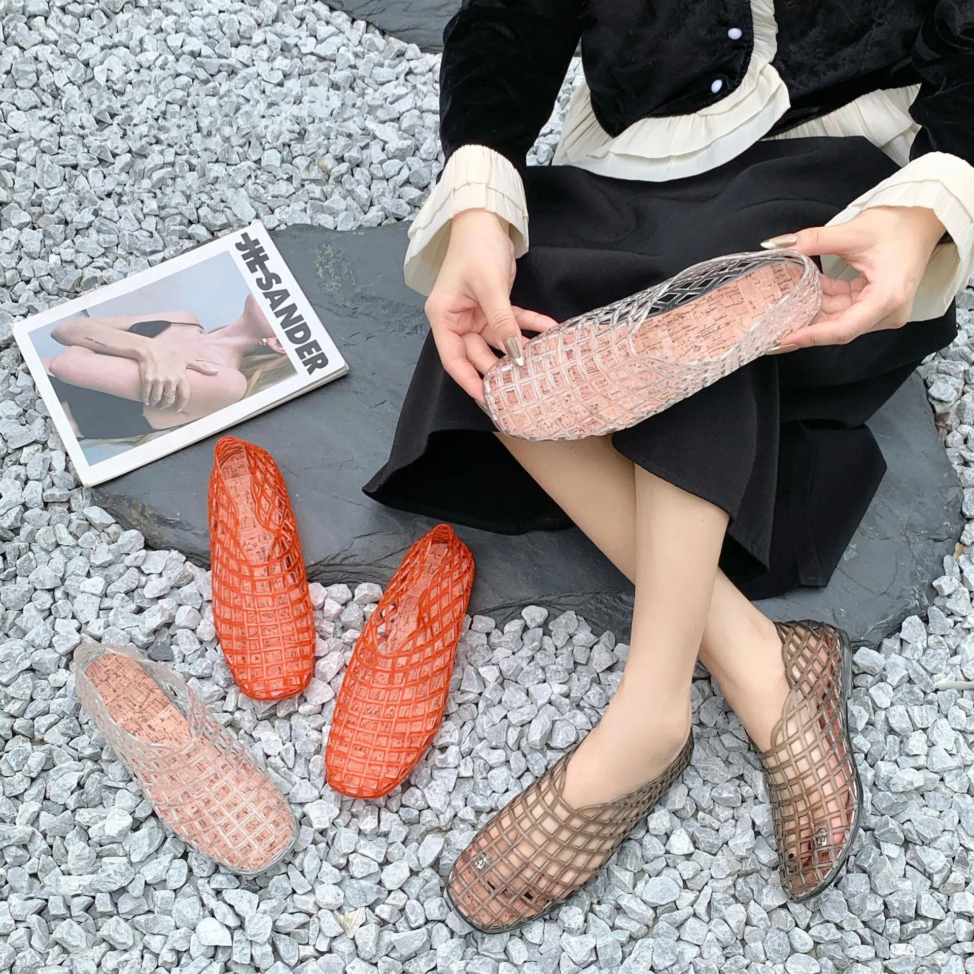 2025 Women's New Flat Sandals with Hollow PVC Breathable Summer Outerwear Baotou Bag and Casual Jelly Sandals image 2
