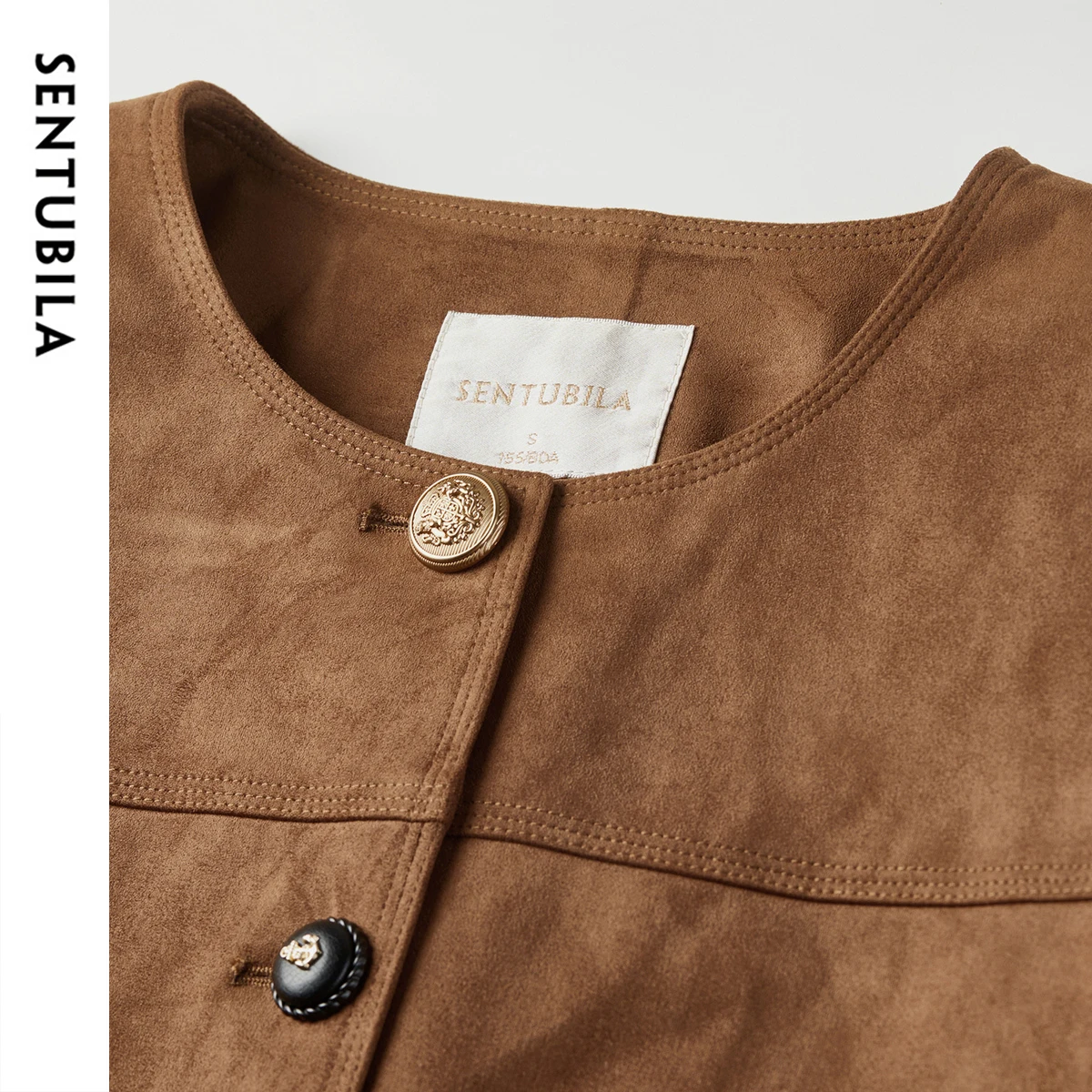 SENTUBILA Women Jacket 2025 Elegant Straight Long Sleeve Female Tops Velvet Embossed Button Coat 153W80383