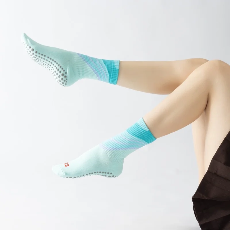 New Cotton Creative Printed Mid-calf Yoga Socks Pilates Socks Non-slip Sports Socks Indoor Dance Fitness Training Floor Socks