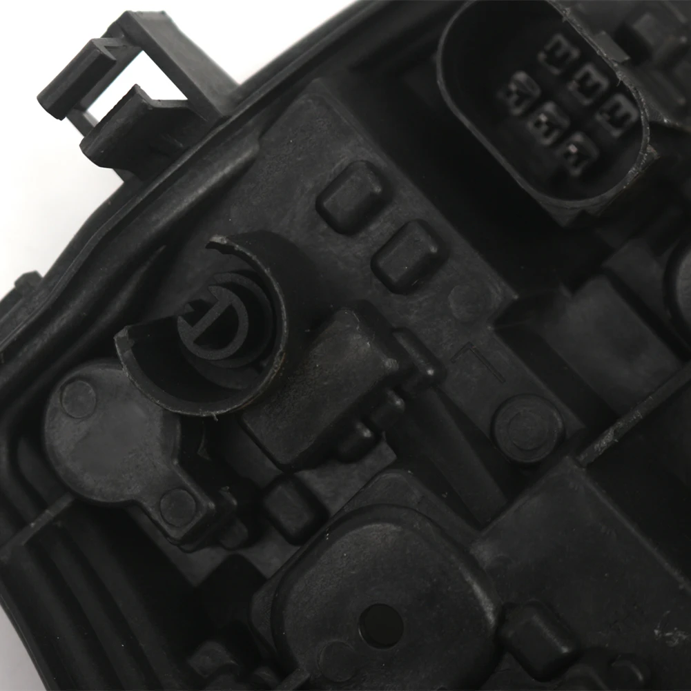 

Left Rear Tail Light Circuit Board for For A3 5 Door 2009 2013 Rear With OEM 8P4945257D for Tail Light Assembly