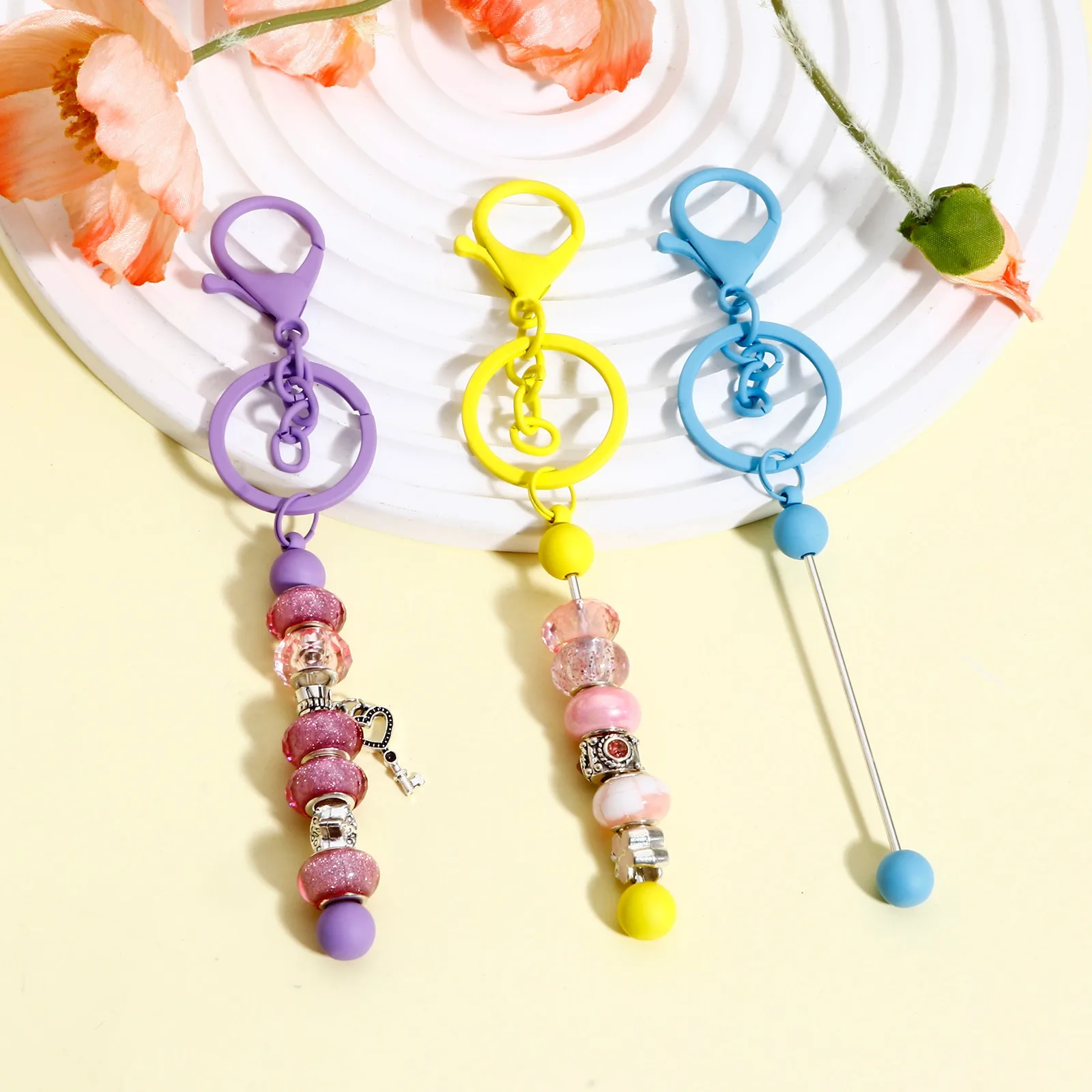 1 Piece Customized Zinc Based Alloy Keychain Multicolor Long Stick Keyring Lobster Clasp Painted Beads Bag Accessory 15.5 x 3cm