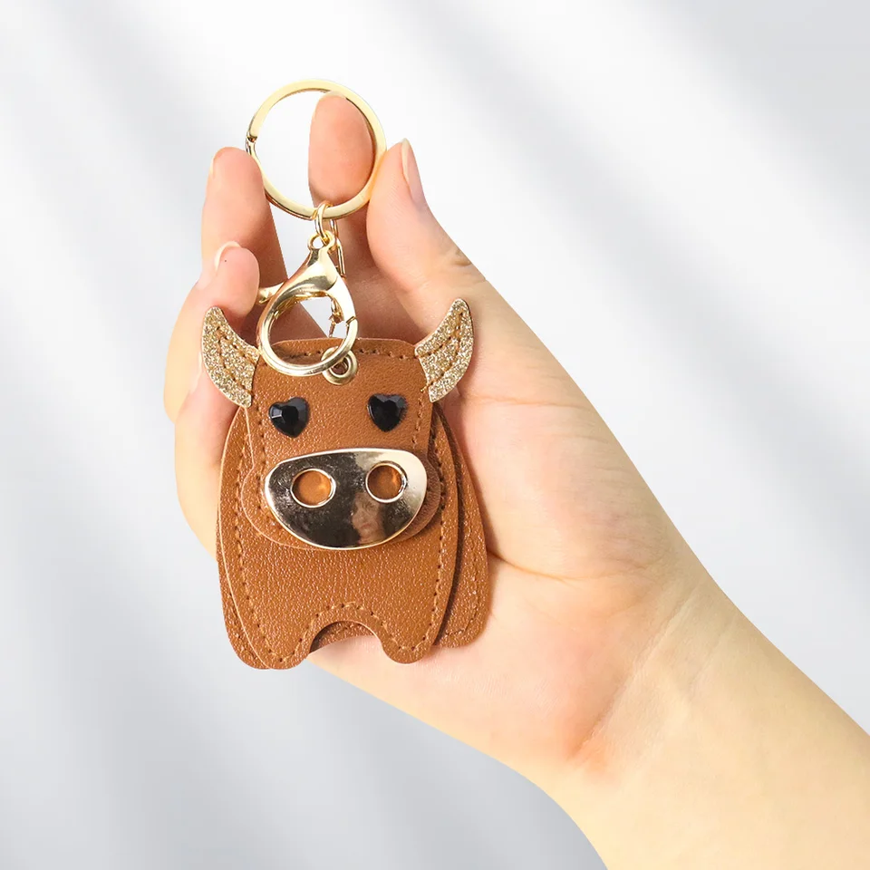 GLUBSCHIS Llavero De Peluche Vaca De Las Tierras Altas Shug, 9 Cm, Marrón, Con Acabados Metálicos, Colgante Para Bolso O Llaves, Regalo Para Pequeños Y Mayores