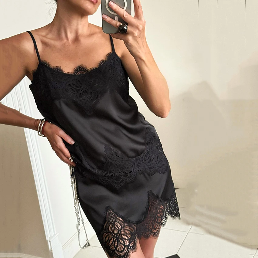 Linad Elegant Black Lace 2 Piece Suit Street Chic Spaghetti Strap Vest With High Waist Mini Skirts Suits 2025 Satin Outfits Fall